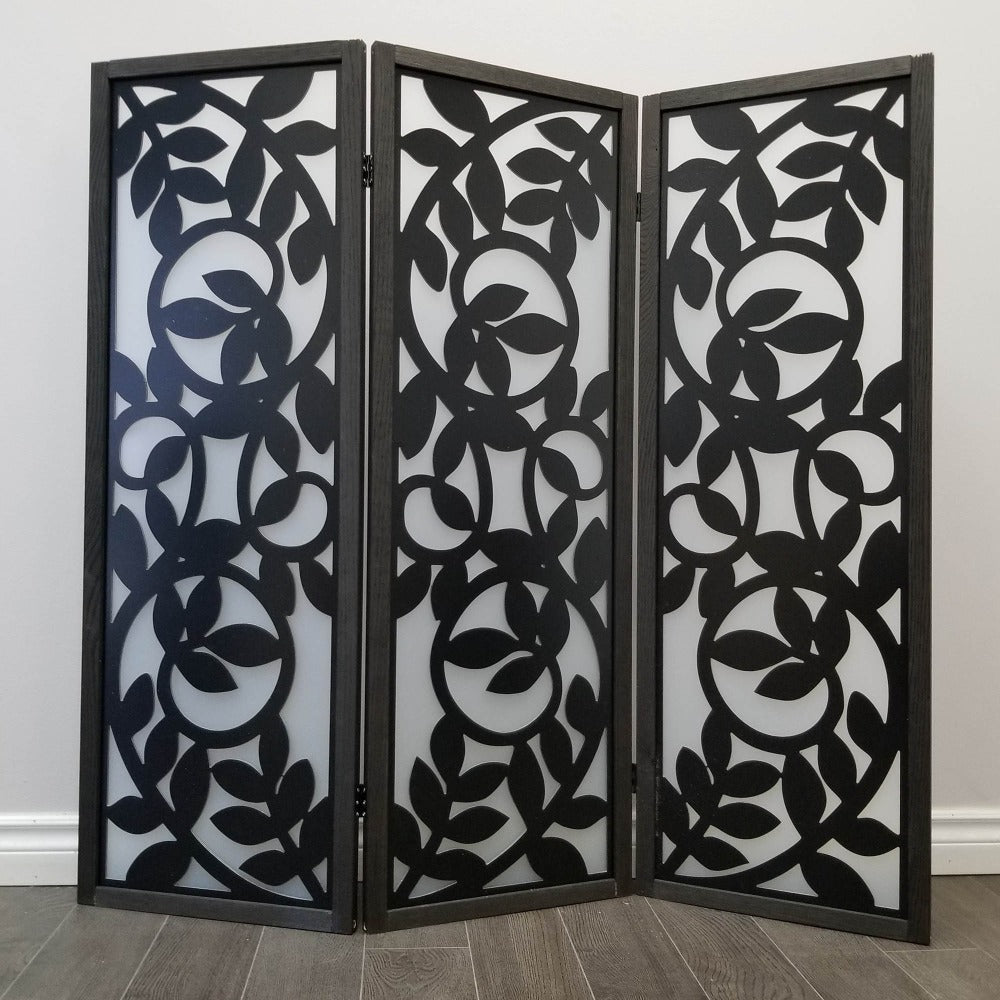 Freestanding Room divider, custom folding room divider with translucent sheet, dividers room partitions, dividers for rooms ideas, Room dividers, Panels, Outdoor room dividers, Aluminum composite, PVC, HDPE, Stylish, Privacy, Restaurant patio